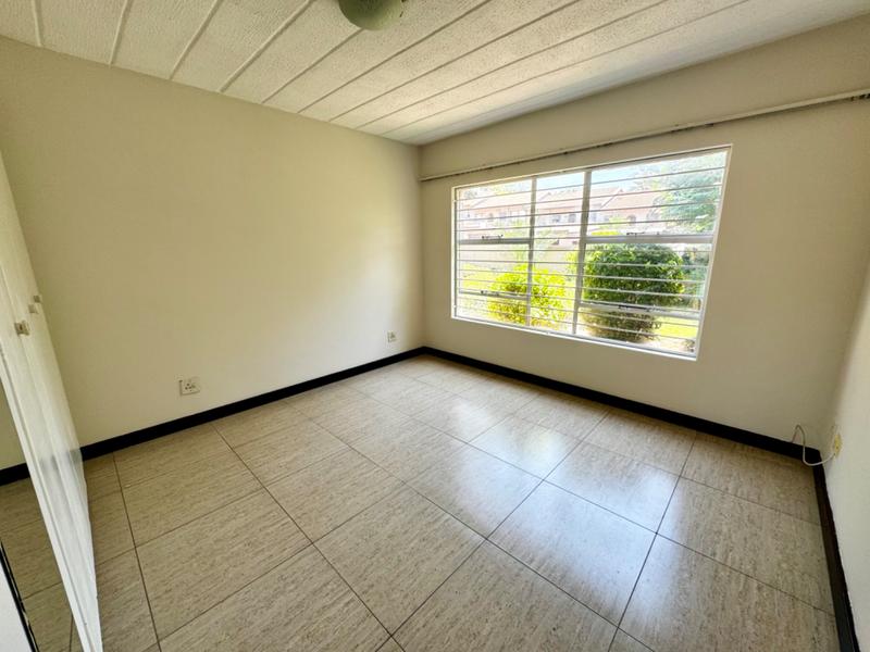 2 Bedroom Property for Sale in Buccleuch Gauteng