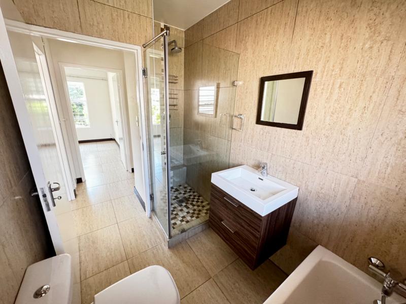 2 Bedroom Property for Sale in Buccleuch Gauteng