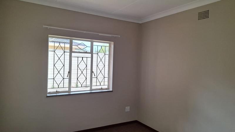 3 Bedroom Property for Sale in Selcourt Gauteng