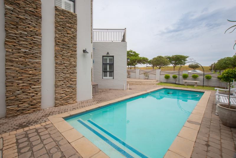 3 Bedroom Property for Sale in Copperleaf Estate Gauteng