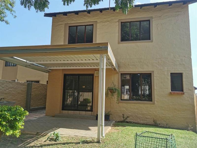 3 Bedroom Property for Sale in Carlswald Gauteng