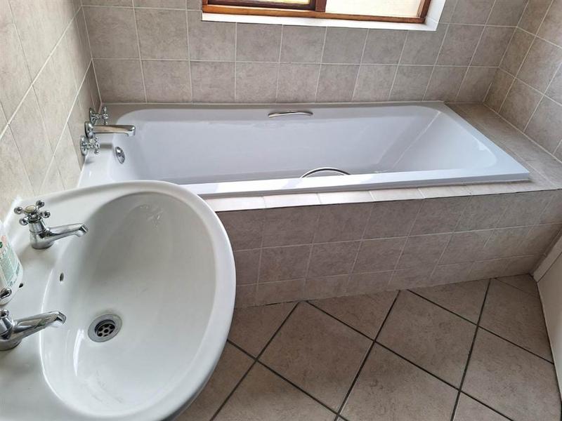 3 Bedroom Property for Sale in Carlswald Gauteng