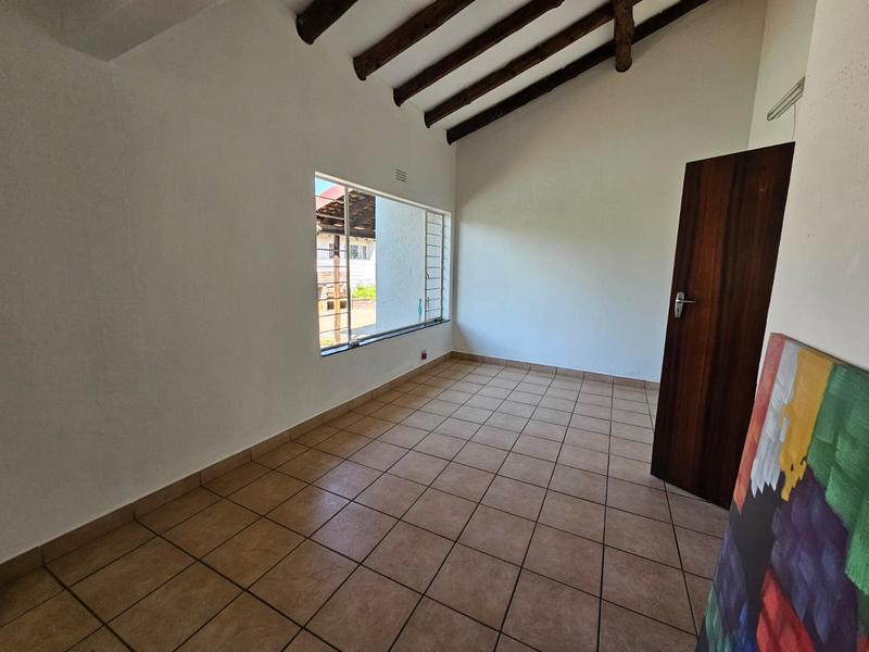 3 Bedroom Property for Sale in Glen Marais Gauteng