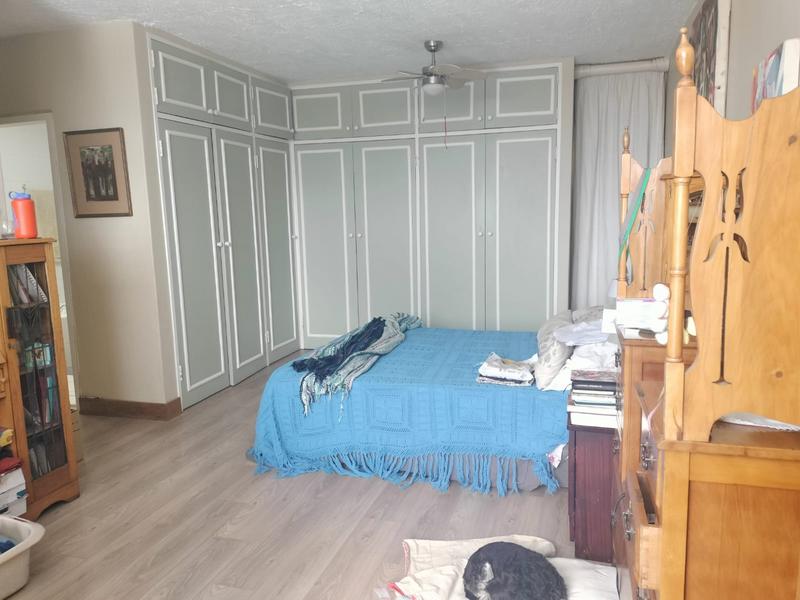 4 Bedroom Property for Sale in Maroelana Gauteng