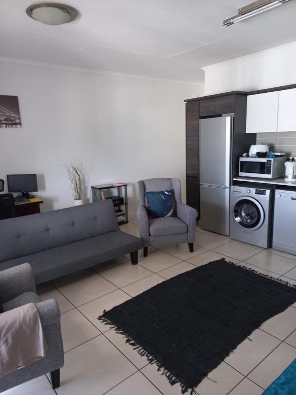 1 Bedroom Property for Sale in Greenstone Hill Gauteng