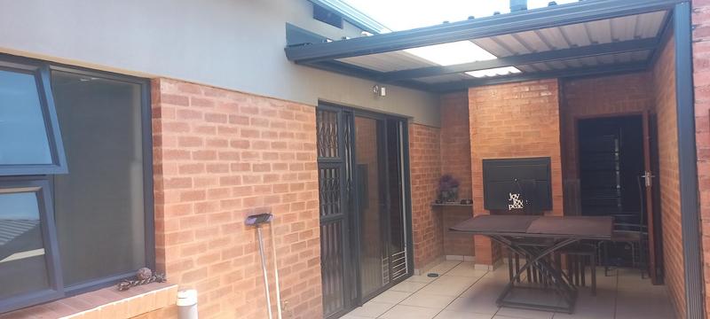 3 Bedroom Property for Sale in Montana Gauteng