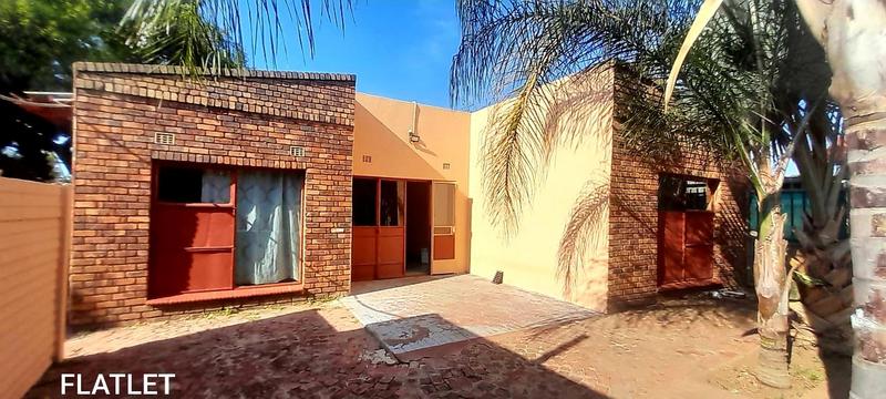 8 Bedroom Property for Sale in Claremont Gauteng