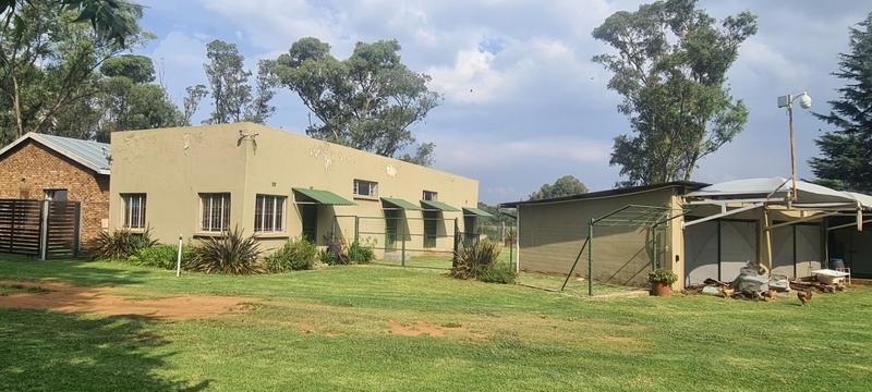 5 Bedroom Property for Sale in Walker Fruit Farms Gauteng