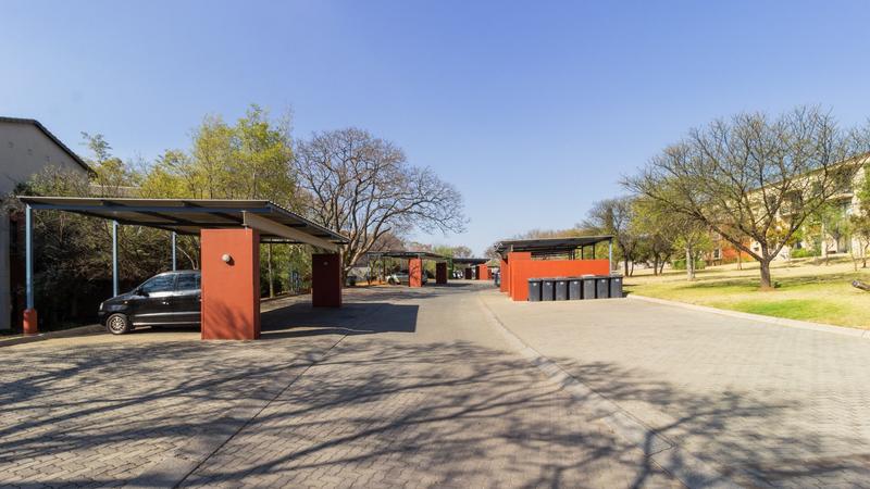 To Let 1 Bedroom Property for Rent in Jackal Creek Golf Estate Gauteng