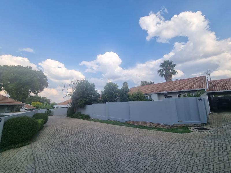 2 Bedroom Property for Sale in Northwold Gauteng