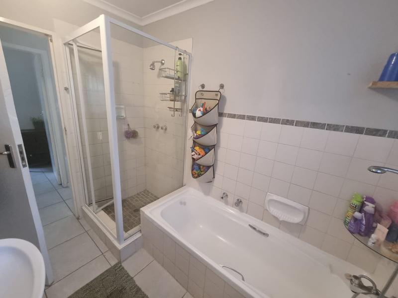 2 Bedroom Property for Sale in Northwold Gauteng