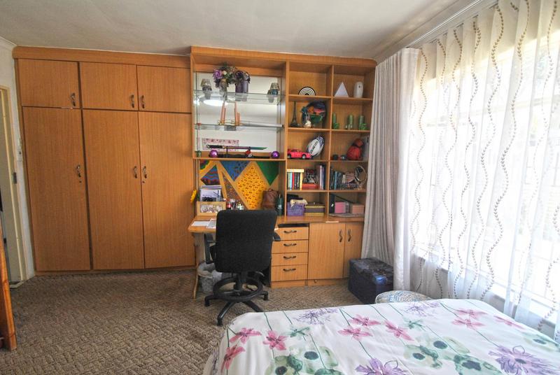 4 Bedroom Property for Sale in Lenasia South Gauteng