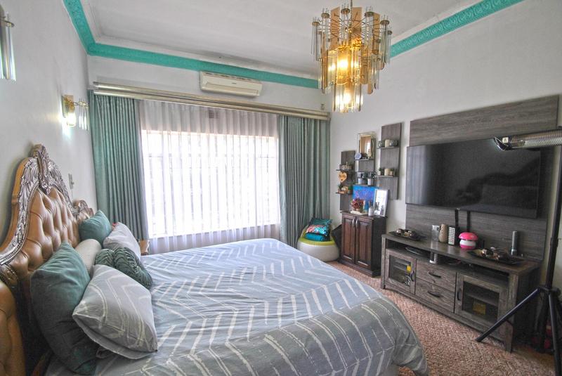 4 Bedroom Property for Sale in Lenasia South Gauteng