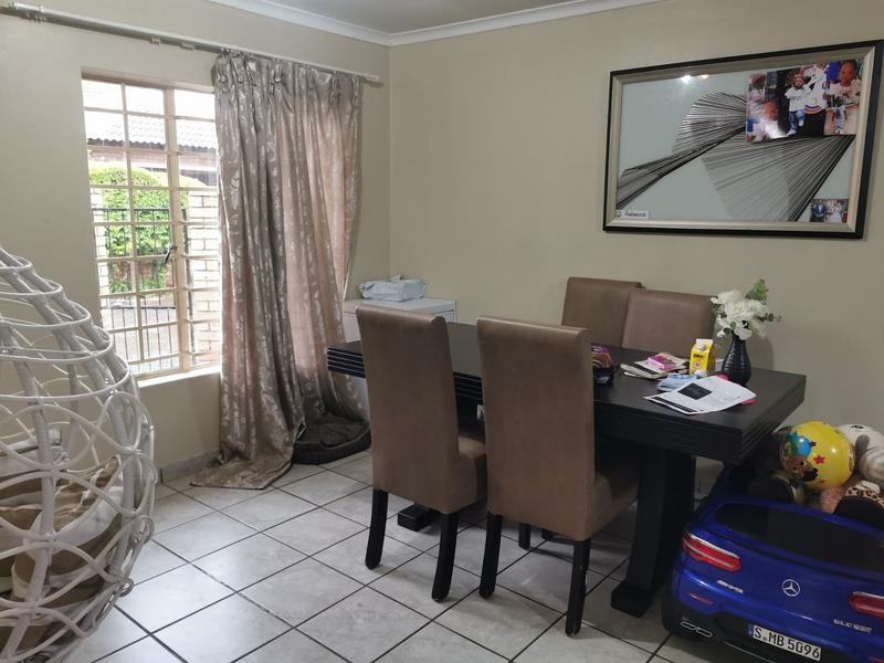 3 Bedroom Property for Sale in Annlin Gauteng