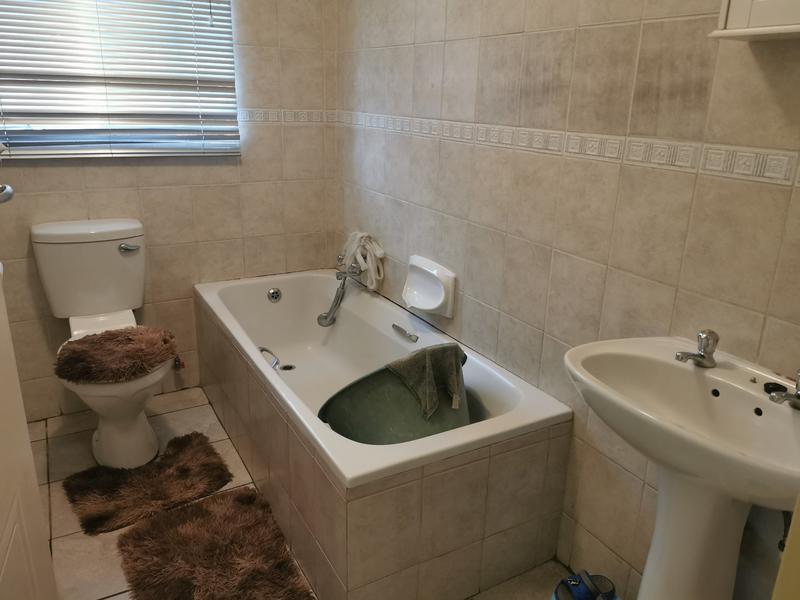 3 Bedroom Property for Sale in Annlin Gauteng