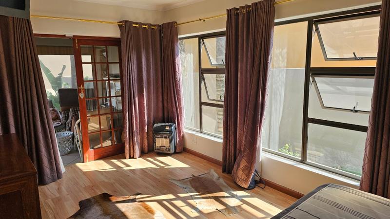 3 Bedroom Property for Sale in Glen Marais Gauteng