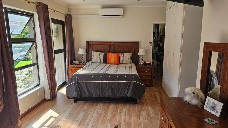 3 Bedroom Property for Sale in Glen Marais Gauteng