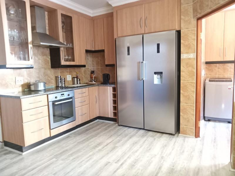 To Let 5 Bedroom Property for Rent in Carlswald North Estate Gauteng
