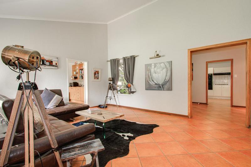 To Let 3 Bedroom Property for Rent in Douglasdale Gauteng