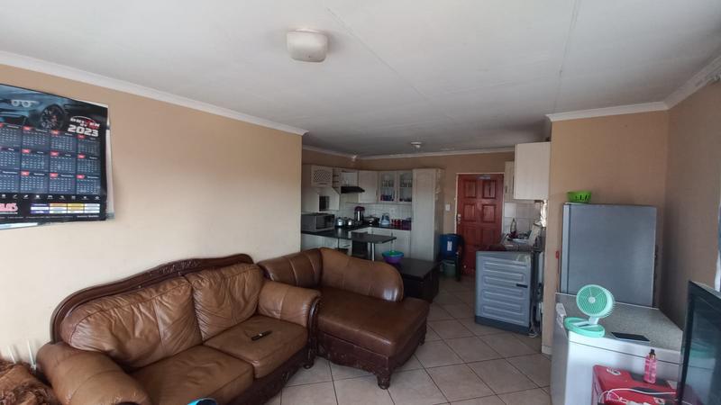 To Let 3 Bedroom Property for Rent in Kirkney Gauteng