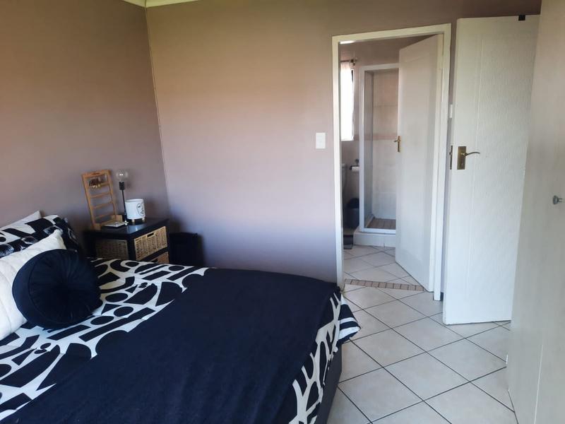 2 Bedroom Property for Sale in Mooikloof Ridge Gauteng