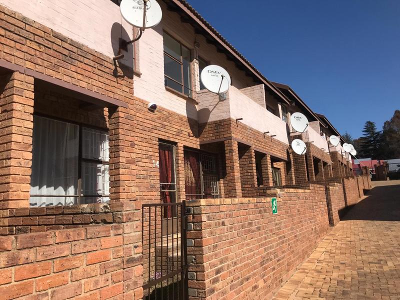 2 Bedroom Property for Sale in Florida Gauteng