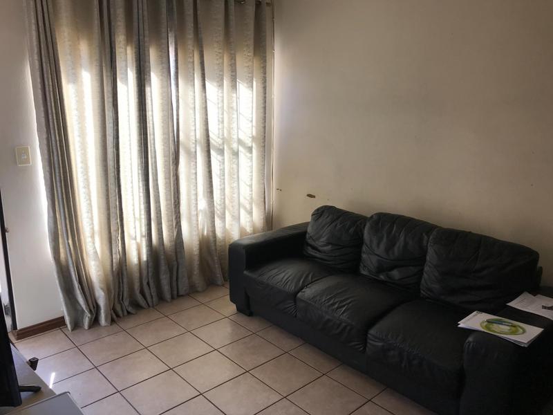 2 Bedroom Property for Sale in Florida Gauteng