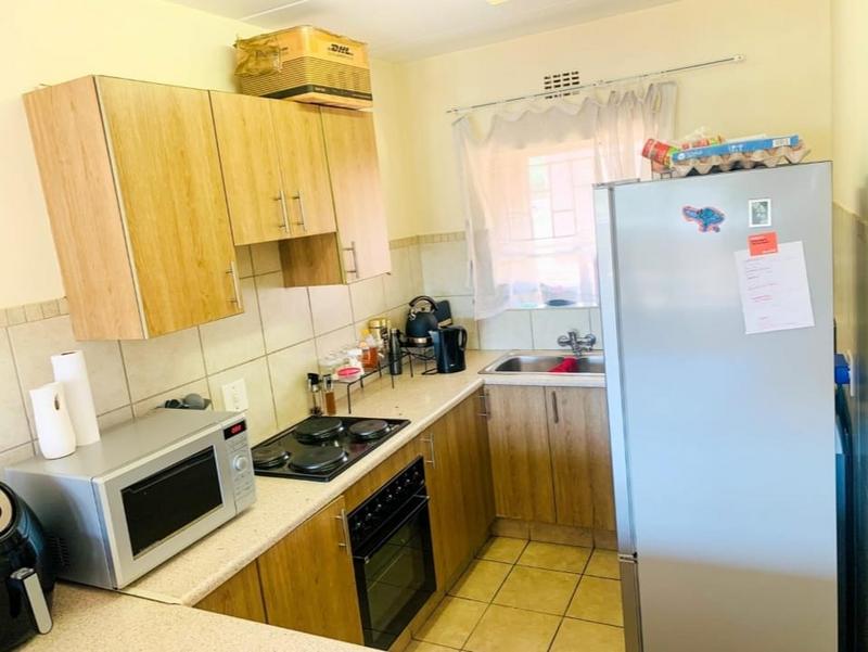 2 Bedroom Property for Sale in Florida Gauteng