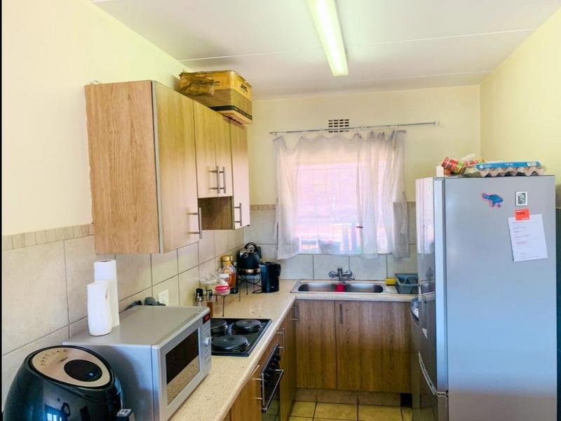 2 Bedroom Property for Sale in Florida Gauteng