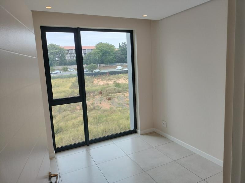 To Let 2 Bedroom Property for Rent in Glenadrienne Gauteng