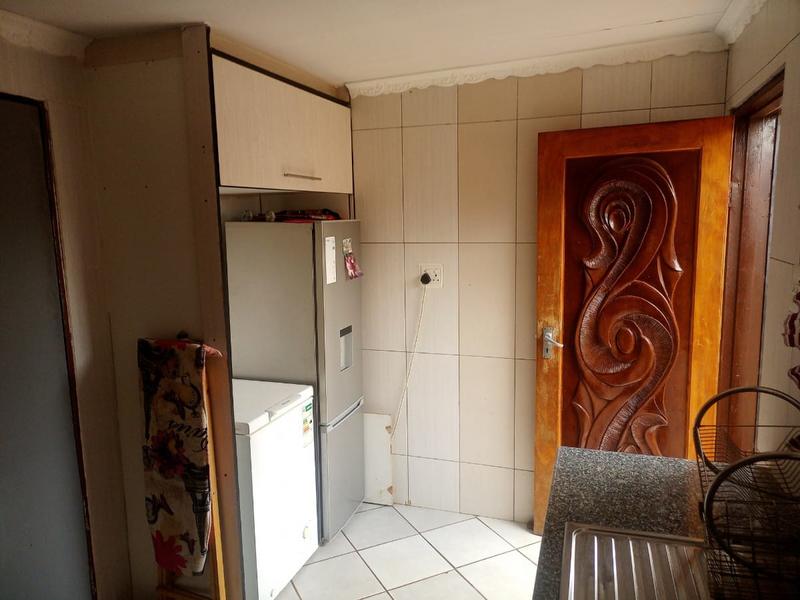 3 Bedroom Property for Sale in Protea Glen Gauteng