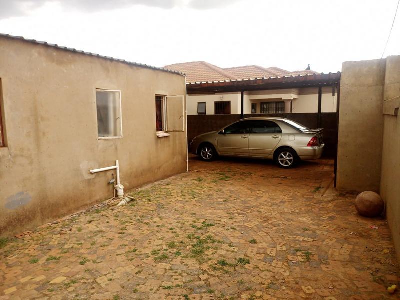 3 Bedroom Property for Sale in Protea Glen Gauteng