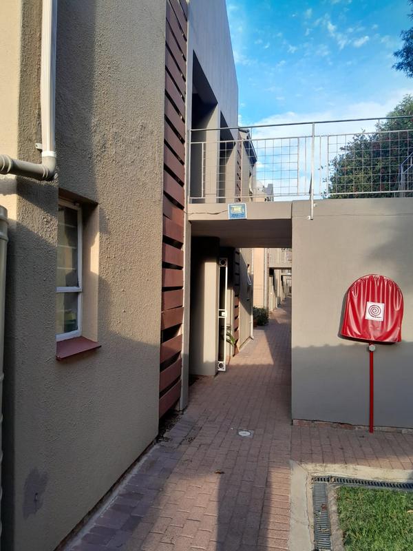 2 Bedroom Property for Sale in Bedfordview Gauteng