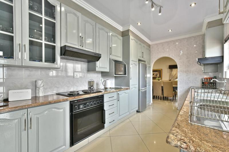 5 Bedroom Property for Sale in Leondale Gauteng