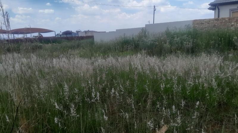 0 Bedroom Property for Sale in Mohlakeng Gauteng