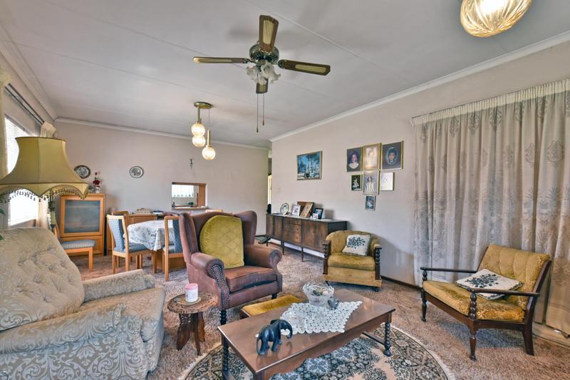3 Bedroom Property for Sale in Glenanda Gauteng