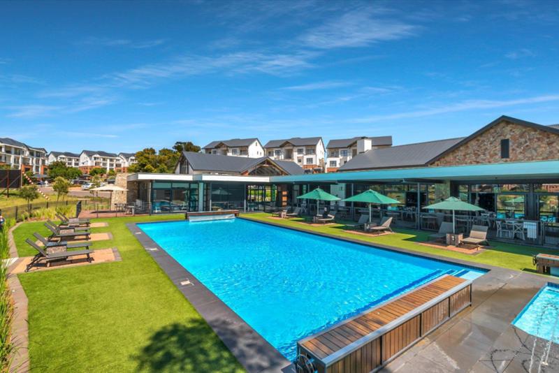 To Let 2 Bedroom Property for Rent in Linbro Park Gauteng