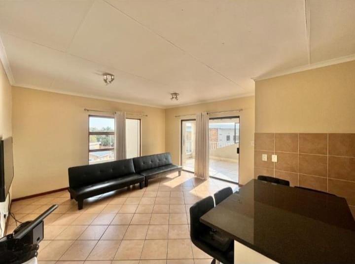 1 Bedroom Property for Sale in North Riding Gauteng