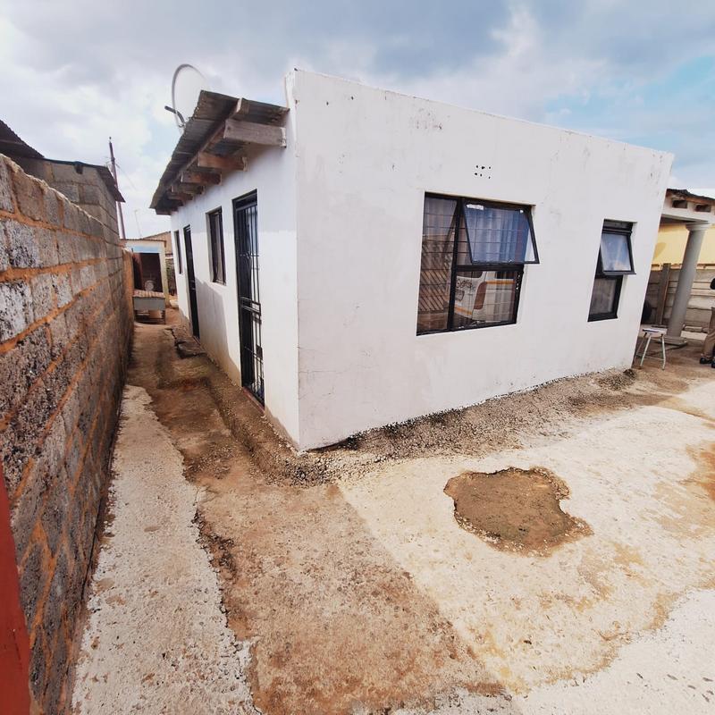 4 Bedroom Property for Sale in Phomolong Gauteng