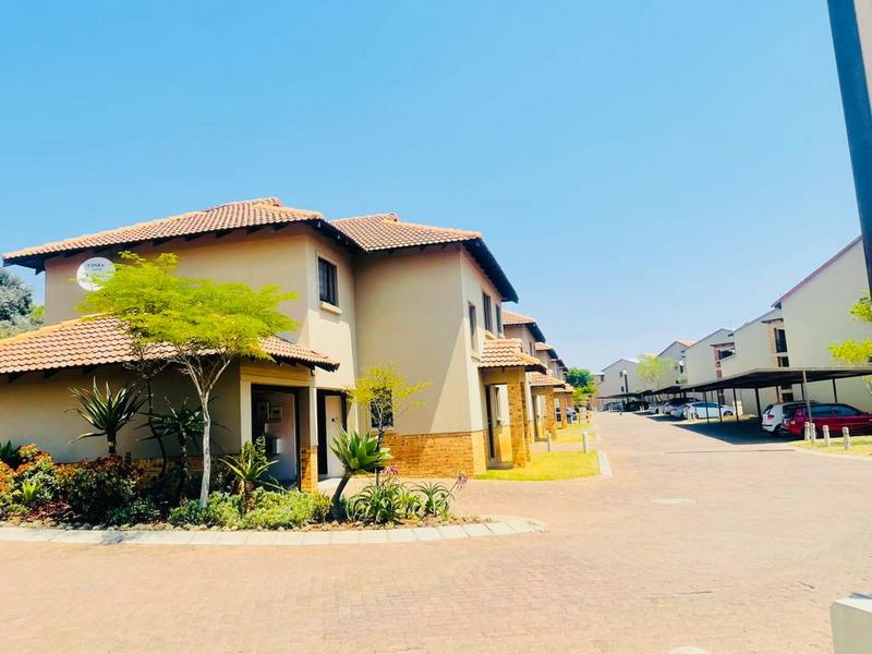 To Let 2 Bedroom Property for Rent in Carlswald North Estate Gauteng