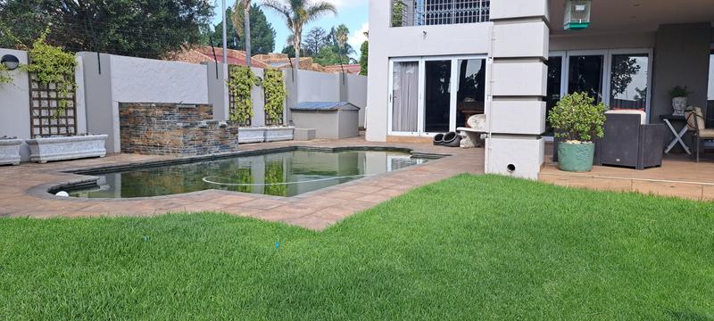 3 Bedroom Property for Sale in Sonneveld Gauteng