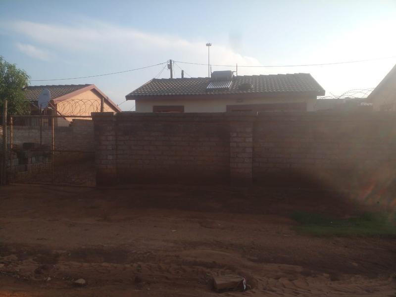 2 Bedroom Property for Sale in Daveyton Gauteng