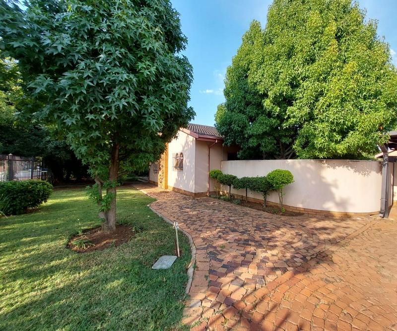 3 Bedroom Property for Sale in Parktown Estate Gauteng