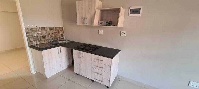 11 Bedroom Property for Sale in Clayville Gauteng