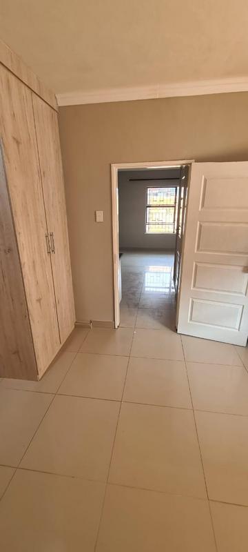 11 Bedroom Property for Sale in Clayville Gauteng