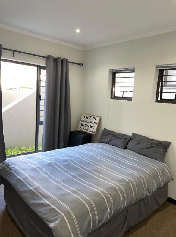 2 Bedroom Property for Sale in Lonehill Gauteng