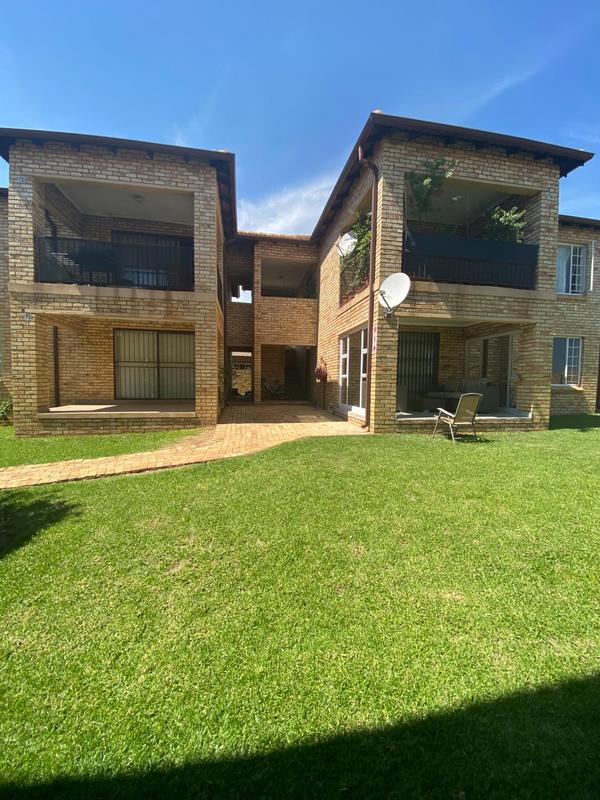 2 Bedroom Property for Sale in Noordwyk Gauteng