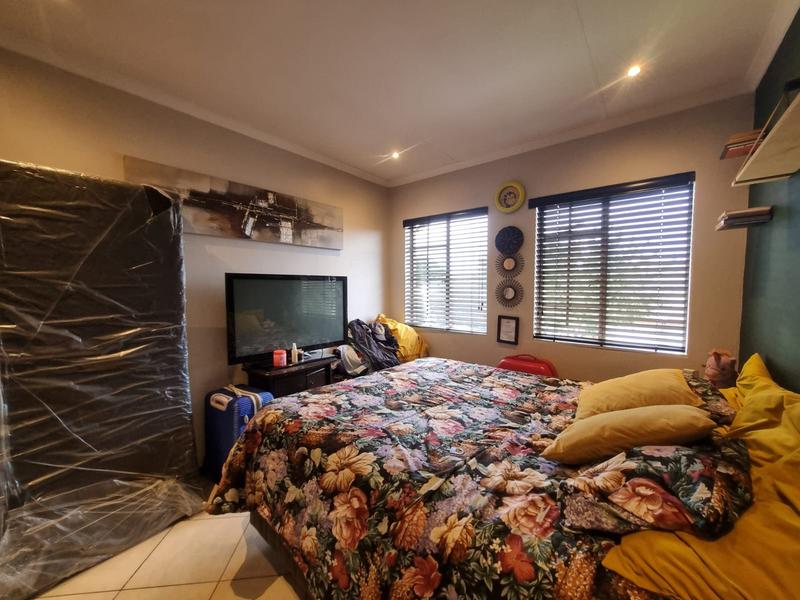 4 Bedroom Property for Sale in Mooikloof Ridge Gauteng