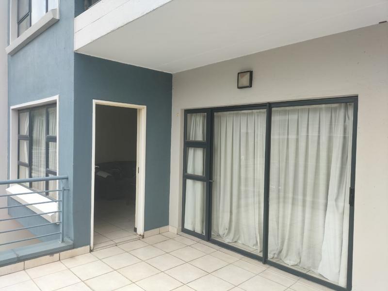 2 Bedroom Property for Sale in Greenstone Hill Gauteng