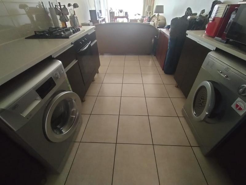 2 Bedroom Property for Sale in Greenstone Hill Gauteng